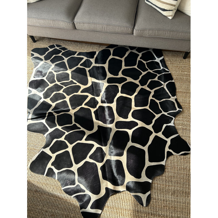 Hokku Designs Hoerner Handmade Giraffe Print Real Cowhide Rug Wayfair Canada